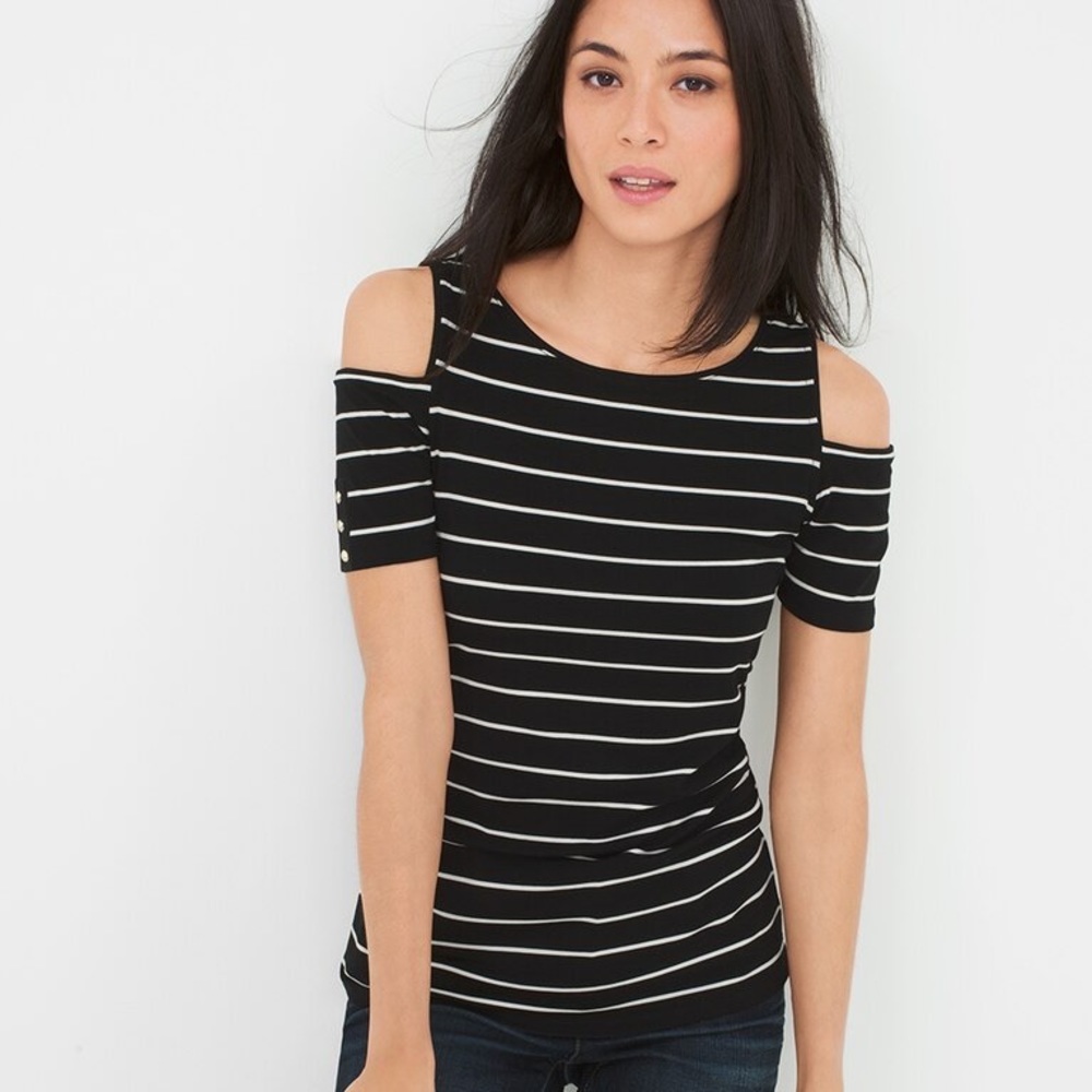 White House Black Market Cold Shoulder Top Size Medium